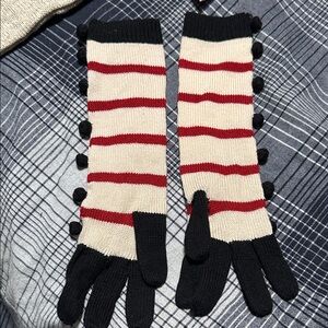 Portolano Black and Cream Knit Gloves with Red Accents